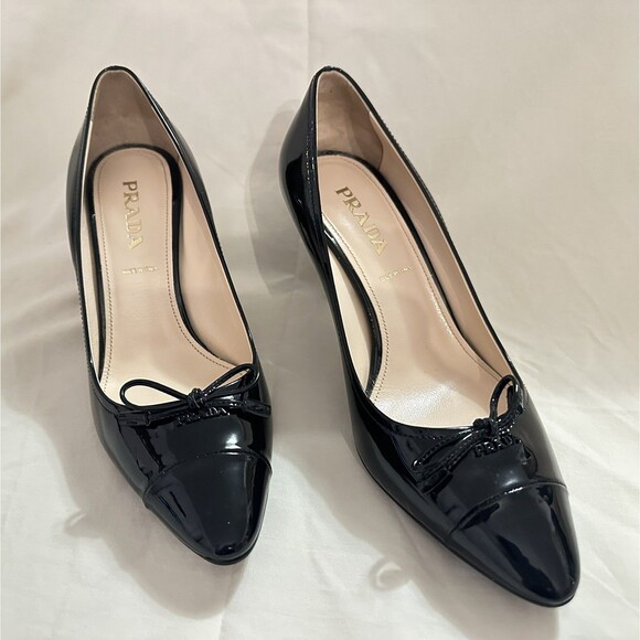 Auth Prada Black Patent Leather Heels Women’s Gorgeous Pumps Size 37.5-New - Picture 1 of 16